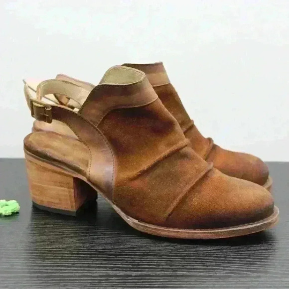 Freebird Leo by Steve Madden Women's Distressed Brown Suede Clog Bootie Size 10 - Picture 2 of 11